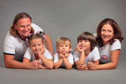 фотосъемка семьи с тремя детьми
